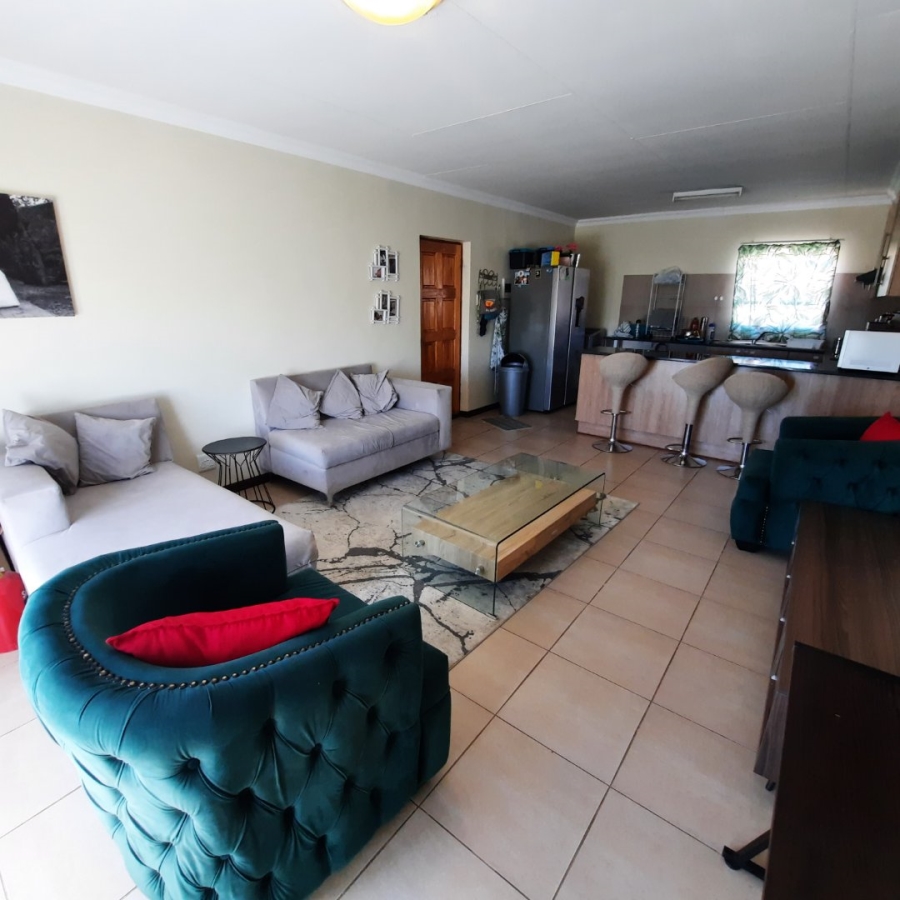 2 Bedroom Property for Sale in Pellissier Free State